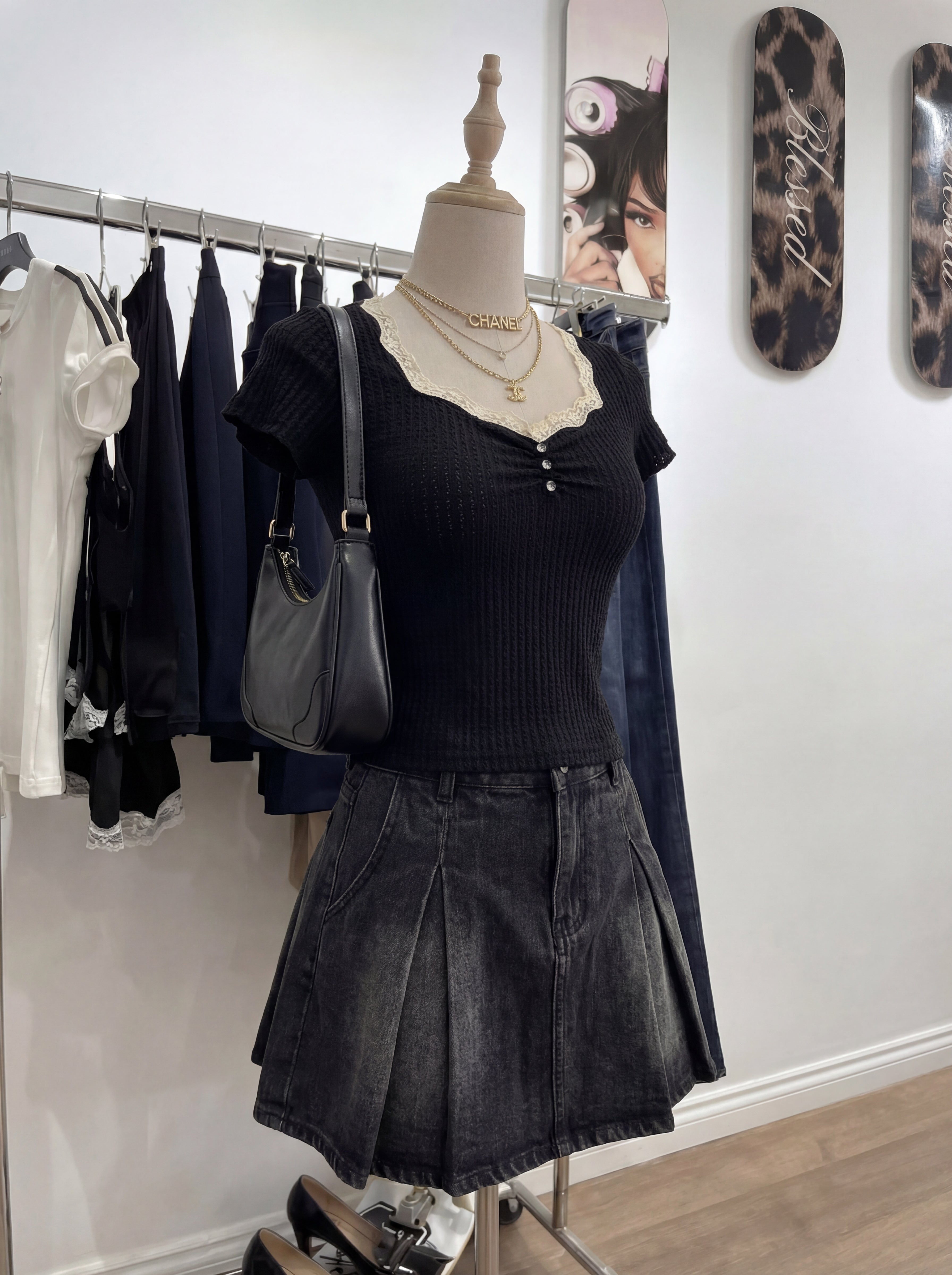 CLASSIC BLACK LACE NECK TOP